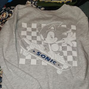 Sonic the Hedgehog Gray Sweatshirt